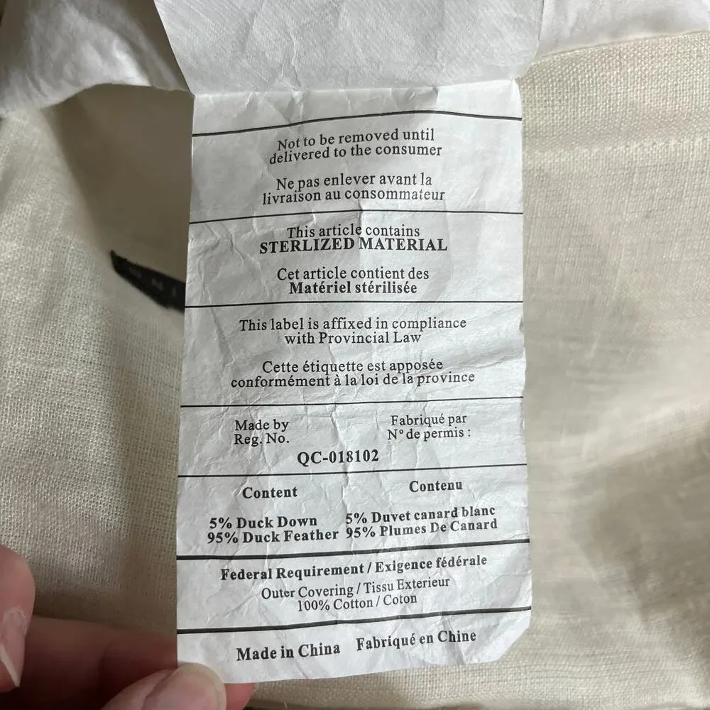 Jaipur Living Cilo Textured Whisper White Tapioca Down Lumbar Pillow 16X24